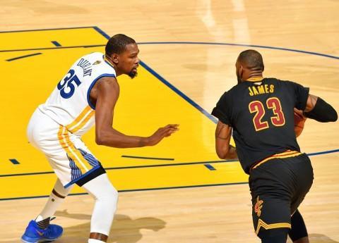 戈麦斯：儿子喜欢皮尔洛，我说光脚法好没用也要学习加图索