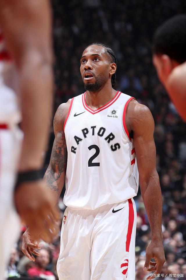 官方：切尔西签下19岁后卫哈托，转会费4418万欧签约至2032年